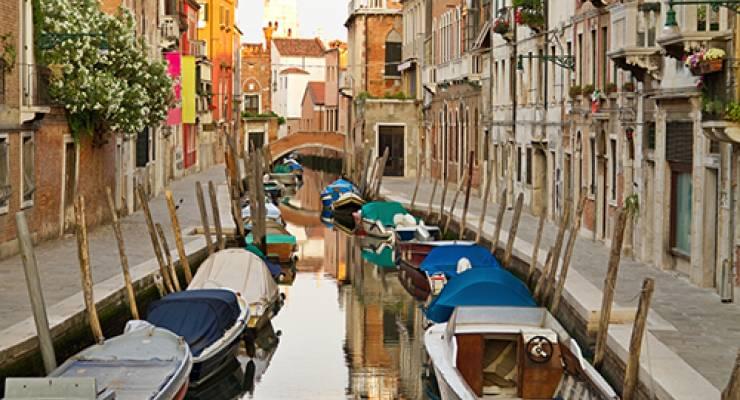 イタリア・ヴェネツィアのドルソドゥーロ地区観光が風情たっぷり