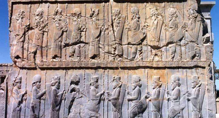 イラン ペルセポリスの見どころ大特集 壮麗な宮殿跡が残るアケメネス朝ペルシャの遺跡群へ Taptrip