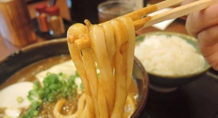 目黒駅すぐ 芸能人も通ううどん店 こんぴら茶屋 のカレーうどんがおいしい Taptrip