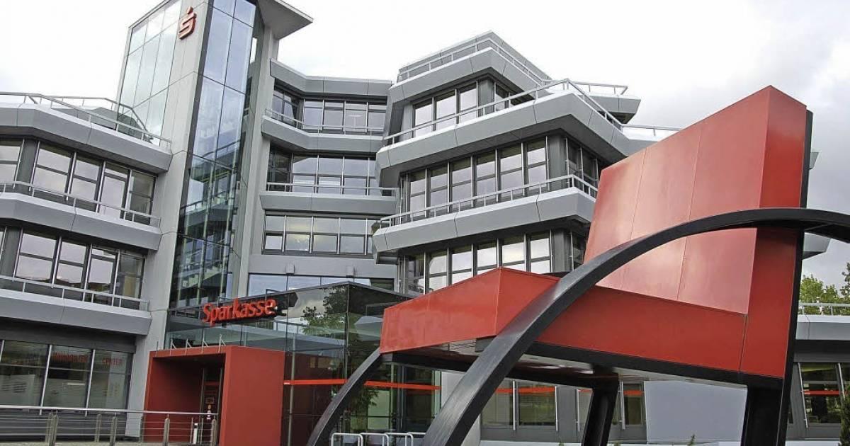 画像4枚目： ドイツ・シュヴァルツヴァルトの観光スポットまとめ！テディベアから巨大椅子まで！？｜ TapTrip