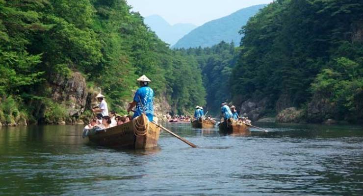 栃木「鬼怒川ライン下り」特集！昔ながらのスリル満点アクティビティで日頃の疲れをリフレッシュ｜TapTrip