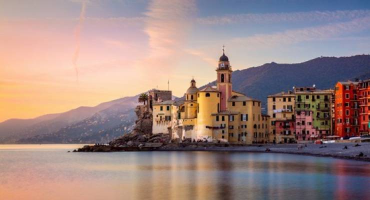 イタリア ジェノバ 海上に佇む美しい街 カモーリ Camogli 特集 Taptrip