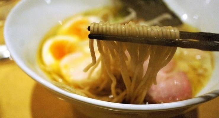 秋葉原で行列の絶えないラーメン店 くろき リニューアル後のメニューはもう食べた Taptrip