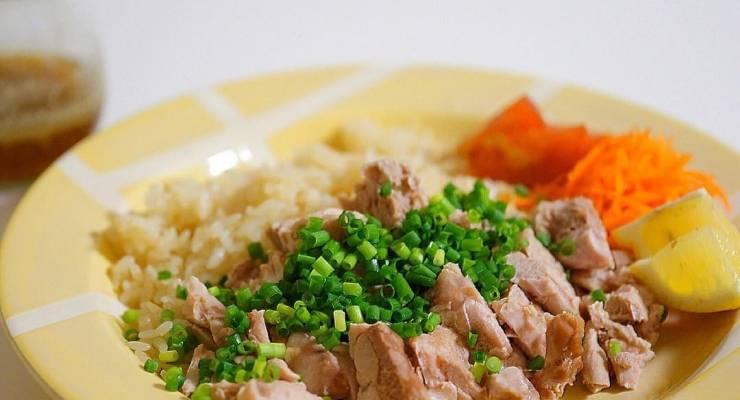 カオマンガイとチキンライスの違いは 海南鶏飯をアジア諸国で食べ比べ レシピ付き Taptrip