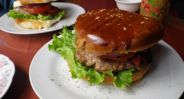 クスコでペルー名物の食材キヌアとアルパカを食べられる ブルーアルパカレストラン 特集 Taptrip