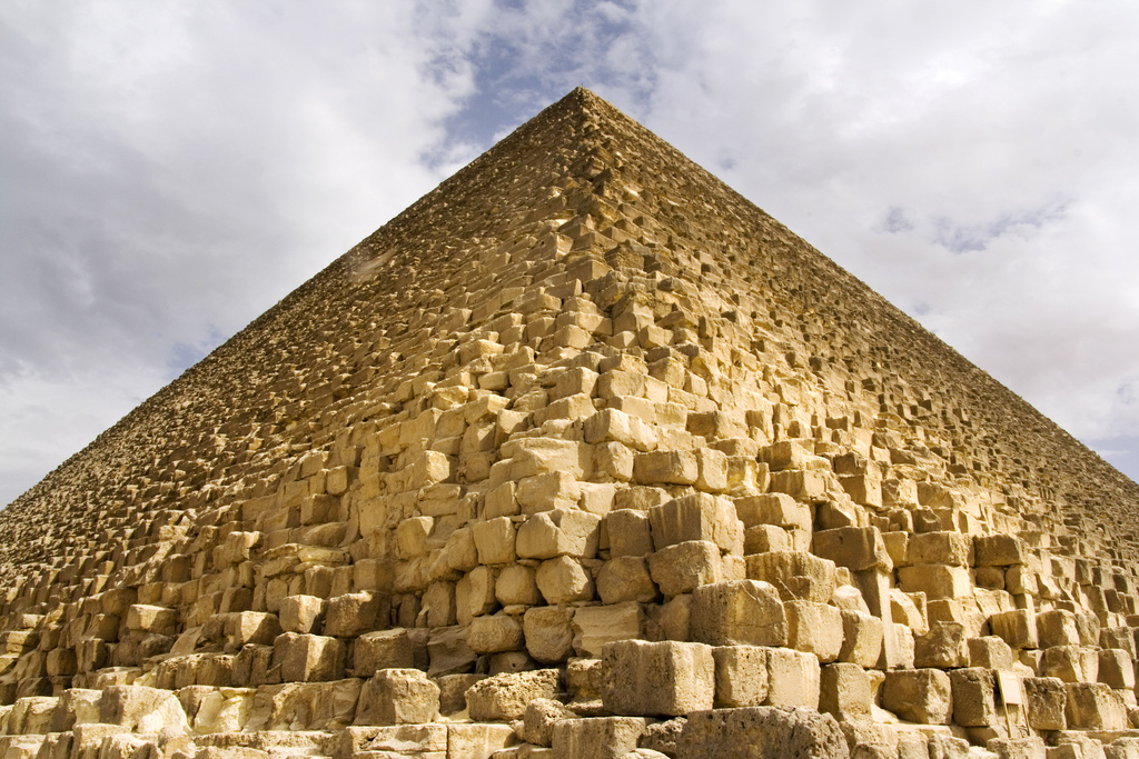 エジプト・ギザといえばピラミッド観光！謎に包まれた悠久の歴史を目の前に