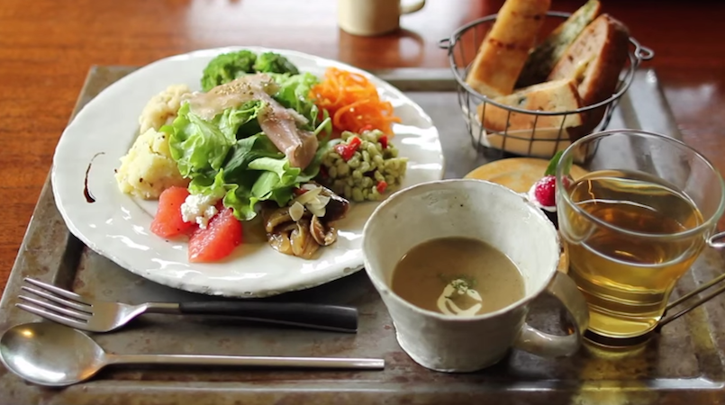 沖縄で流行中！味は保証済み人気ベーカリーカフェ