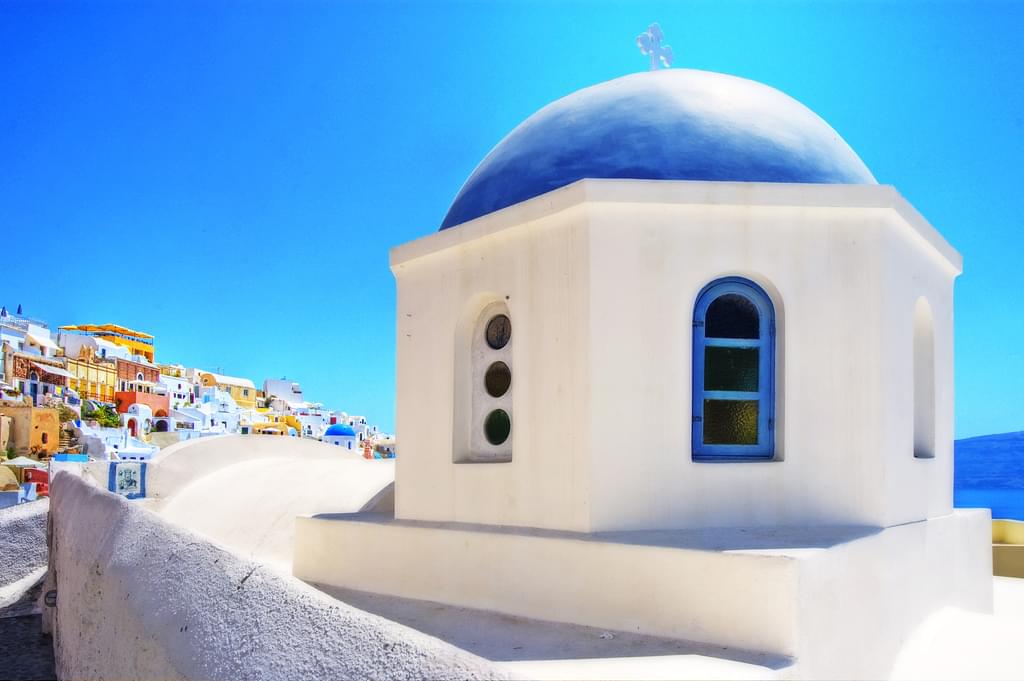 ギリシャ・サントリーニ島徹底ガイド！エーゲ海に浮かぶ憧れの絶景リゾートへレッツゴー