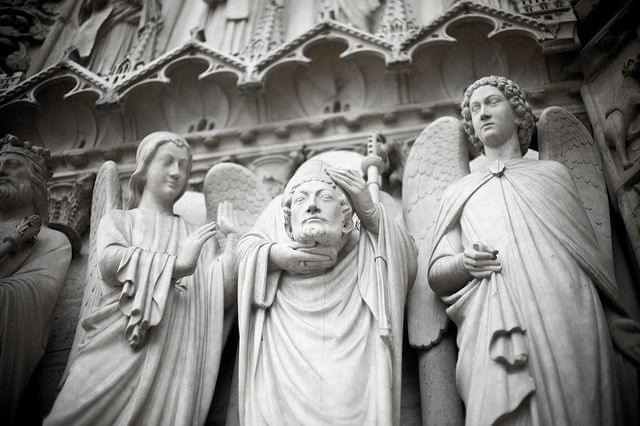 歴史あるパリのノートルダム大聖堂！フランス観光の代表格を徹底解説