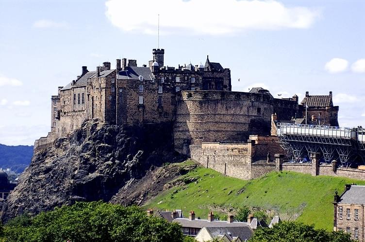 スコットランドの世界遺産とおすすめホテル５選！ハリーポッターの世界に無人島も！