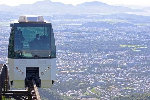 福岡・皿倉山で新日本三大夜景を！百億ドルの夜景を堪能できるおすすめデートスポット