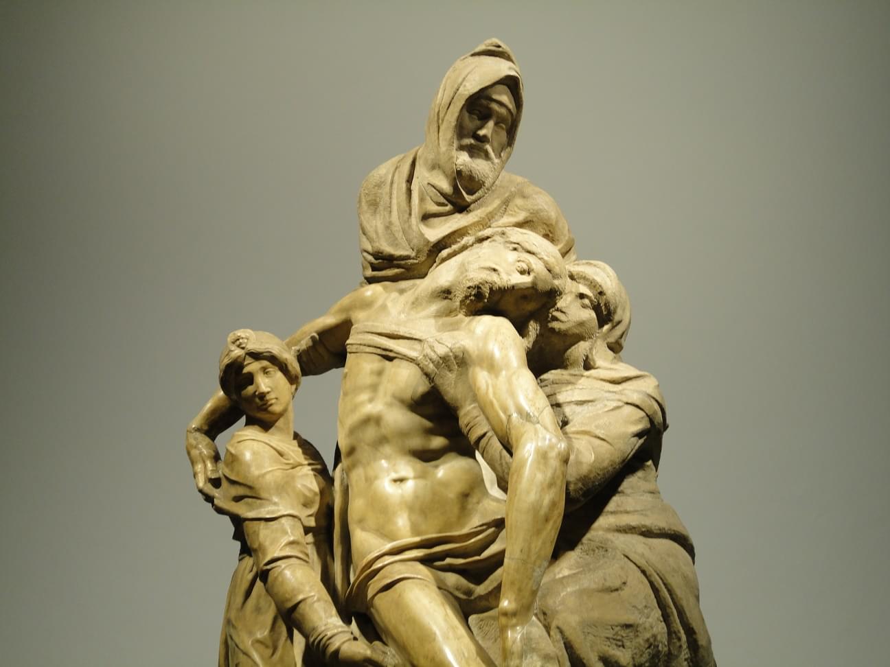 イタリア・ピサのおすすめ観光スポットガイド！フィレンツェから行く電車の旅