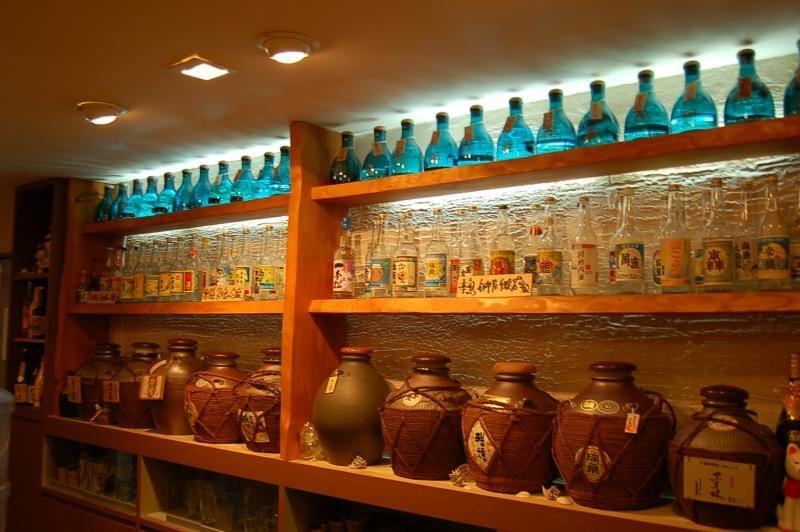 沖縄の本当に地元の人が通う居酒屋おすすめ６選！定番沖縄料理やおでんも！