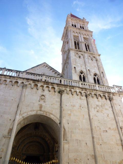 クロアチア旅行で行くべき人気世界遺産＆観光スポットおすすめ15選！歴史的建造物が美しい町！