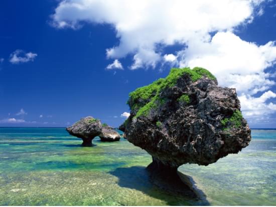 自然の神様に愛された地！沖縄県・大神島の奇跡的な美しさ