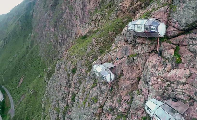 ペルー・マチュピチュの絶景空中ホテルがやばすぎ！崖の下が丸見えで超絶怖い！