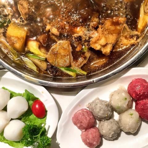 旨味スープとタレをカスタマイズ！香港で食べるオススメ火鍋特集