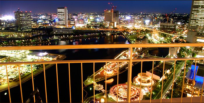 横浜で人気の夜景スポットおすすめ６選！みなとみらいも赤レンガ倉庫も絶景！