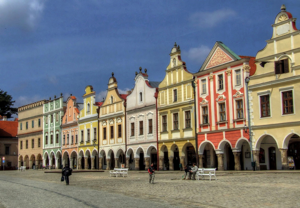 チェコで人気の観光スポットおすすめ７選！ビールに音楽コンサート、お城も！