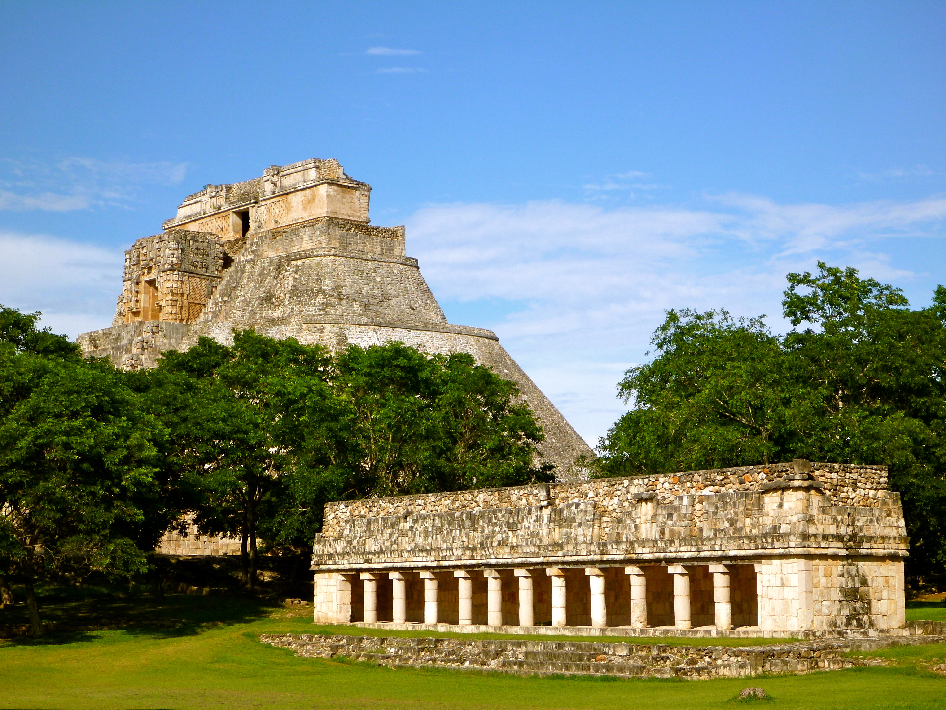 マヤ文明の遺跡をめぐろう！メキシコのウシュマル遺跡＆カバー遺跡ガイド