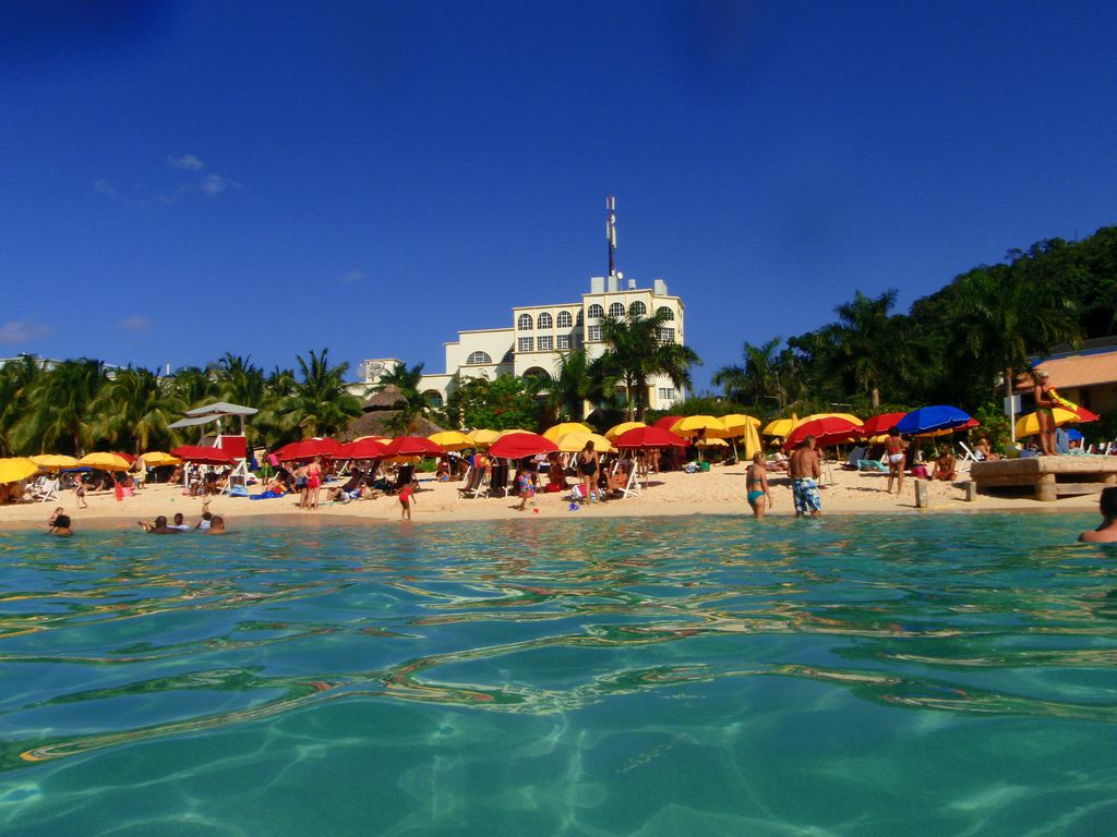 ジャマイカで人気の観光スポット楽しみ方徹底研究！カリブ海の風に吹かれながら朝から晩までレゲエ三昧