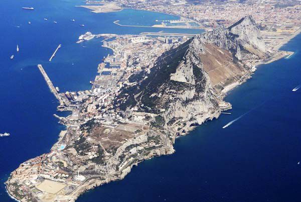 綺麗な場所なのに！最も飛行機で行きたくない国ジブラルタルって？