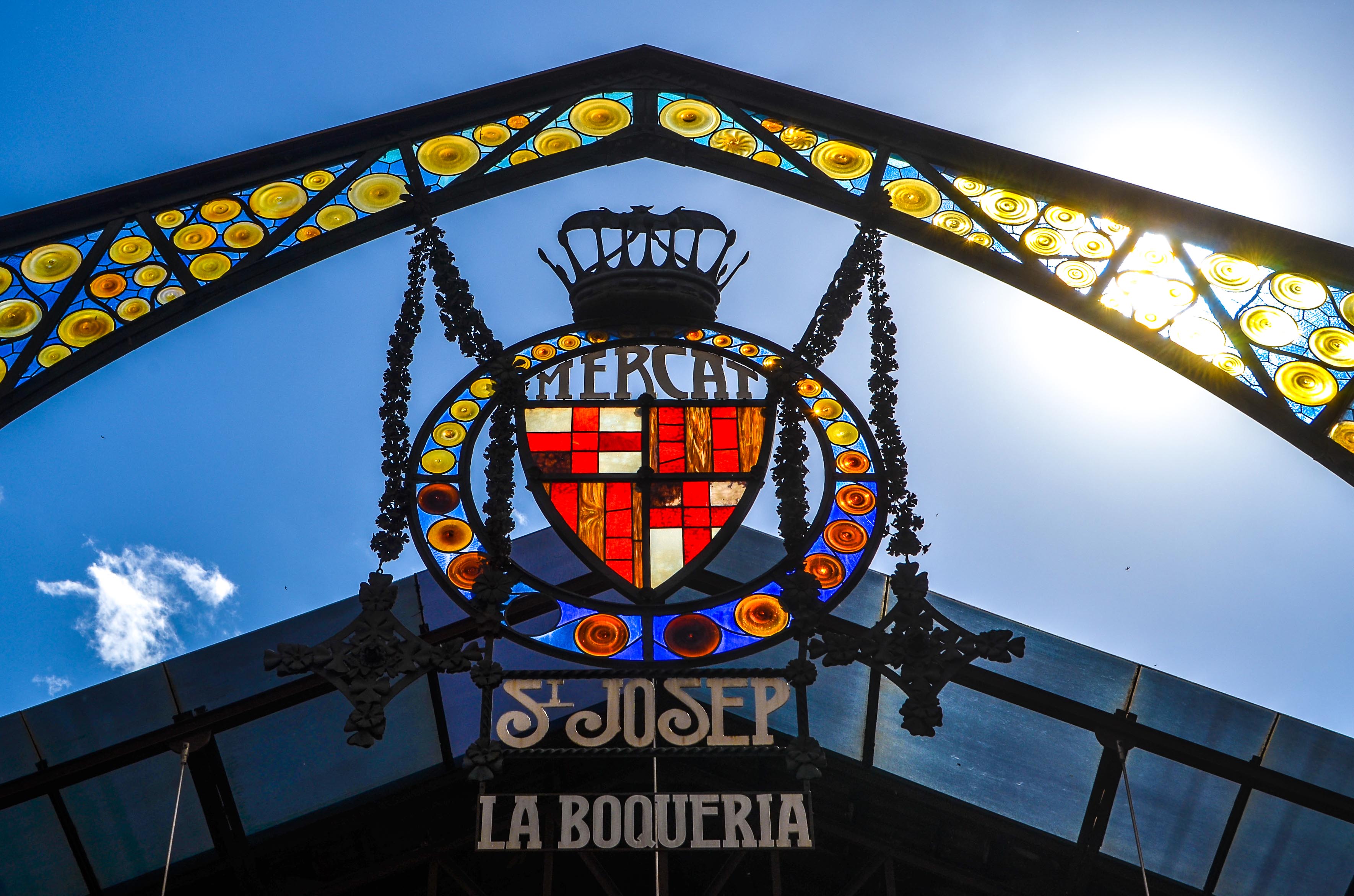 バルセロナのサン・ジュセップ市場をクルージング観光しよう！