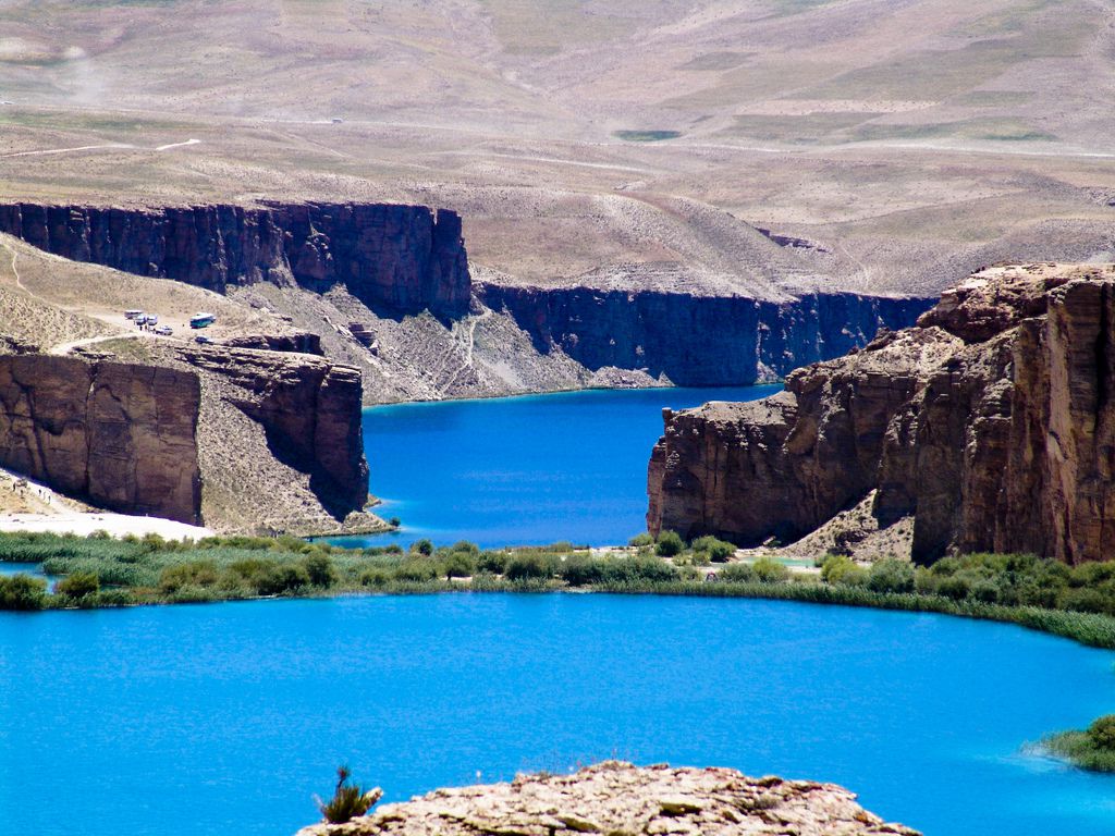 砂漠の真珠！アフガニスタン初の国立公園「バンデ・アミール」が神秘的すぎる！