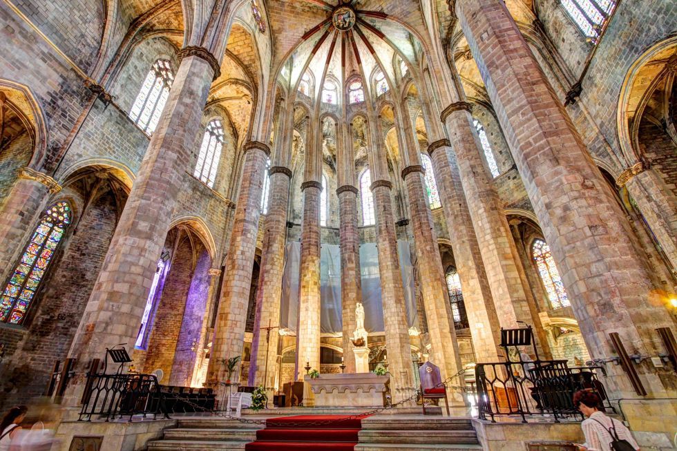 バルセロナの歴史スポット！ゴシック・ボルン地区は中世の街並み残る観光名所