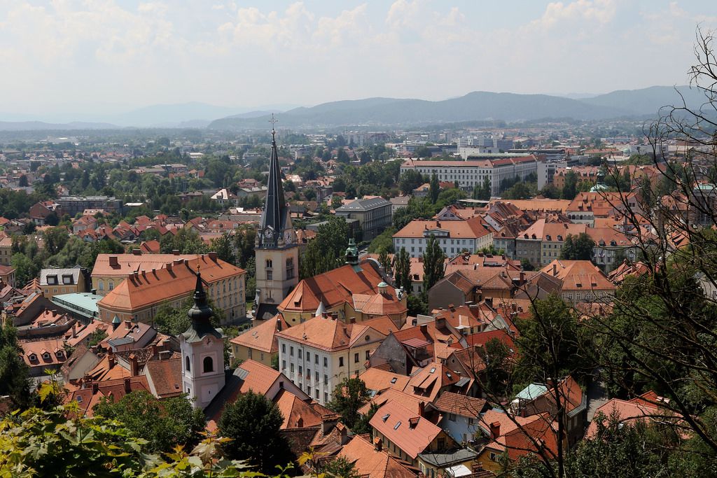 まるでおとぎの国！中世の雰囲気ただようスロベニアを楽しむ方法