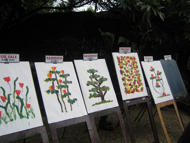 仰天！世界には絵を描く象さんがいた！ in タイ