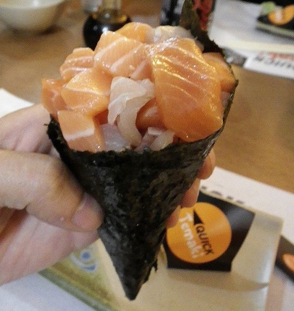 ブラジルで手巻き寿司を食べるなら「クイックテマキ」へ行こう！ボリューム満点、恐るべし手巻きたち