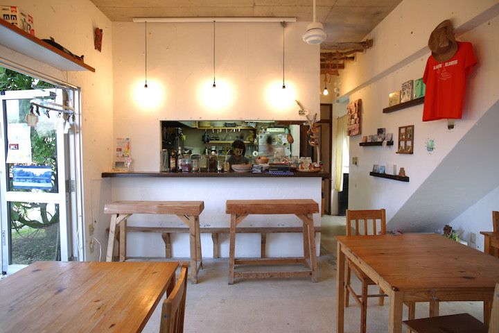 沖縄・宮古島で大人気のカフェ「ヤッカ・ヤッカ」！おいしい島ごはんを食べよう♪