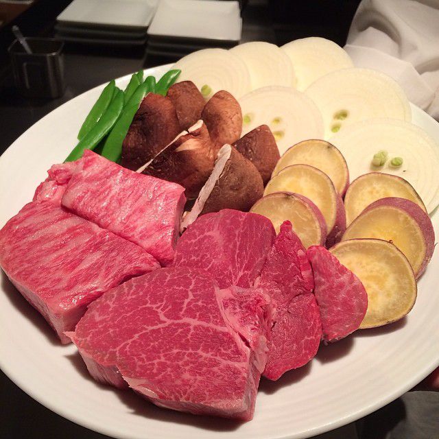 今までに味わったことのない最高級A5ランクの神戸牛が堪能できるお店「神戸プレジール」
