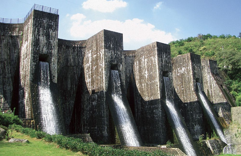 ダムが作り出す絶景！国内観光で行くべき日本が誇る美しきダム６選