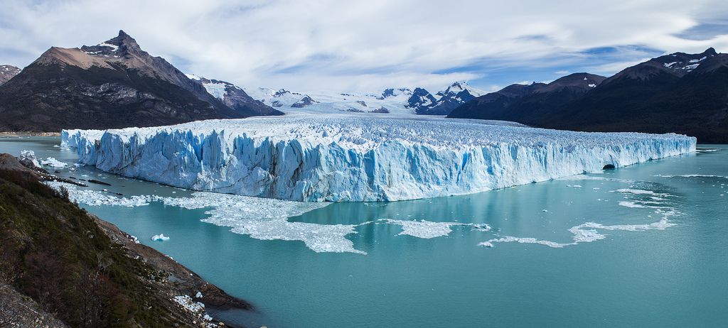 青の絶景！アルゼンチン南部「ペリト・モレノ氷河」が素敵すぎる