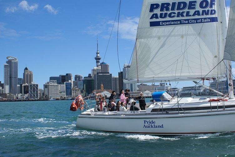 ニュージーランド帆の街オークランド観光でクルージング体験を！おすすめ人気クルーズ３選