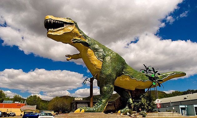 恐竜大好き！家族で行こう！バッドランド・恐竜の町カナダ・ドラムヘラー