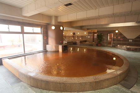 都会のオアシス！板橋天然温泉「スパディオ」の露天風呂で疲れと冷えを癒そう