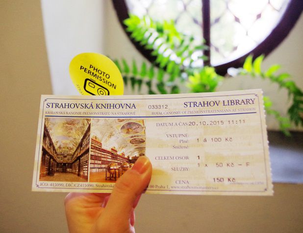 人生1度は絶対行くべき！プラハにある図書館「ストラホフ修道院」