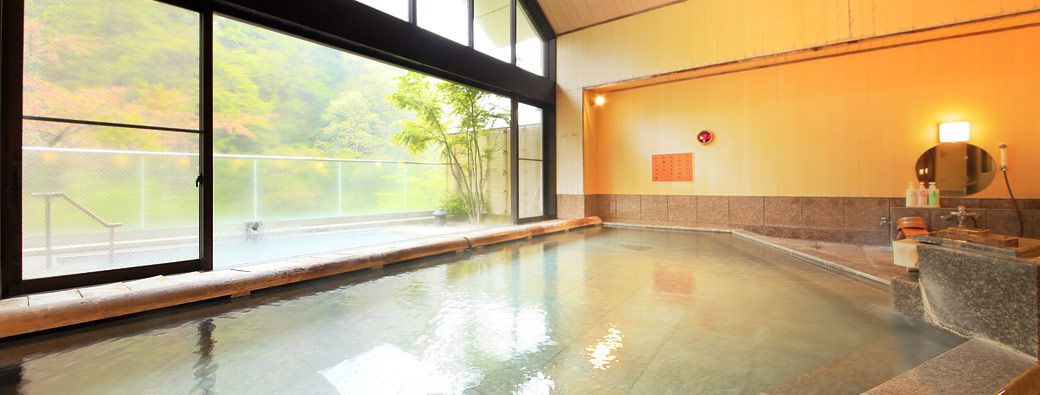 【関東】日帰りでも使える美人の湯３選！温泉に入るだけでお肌がつるつるに！