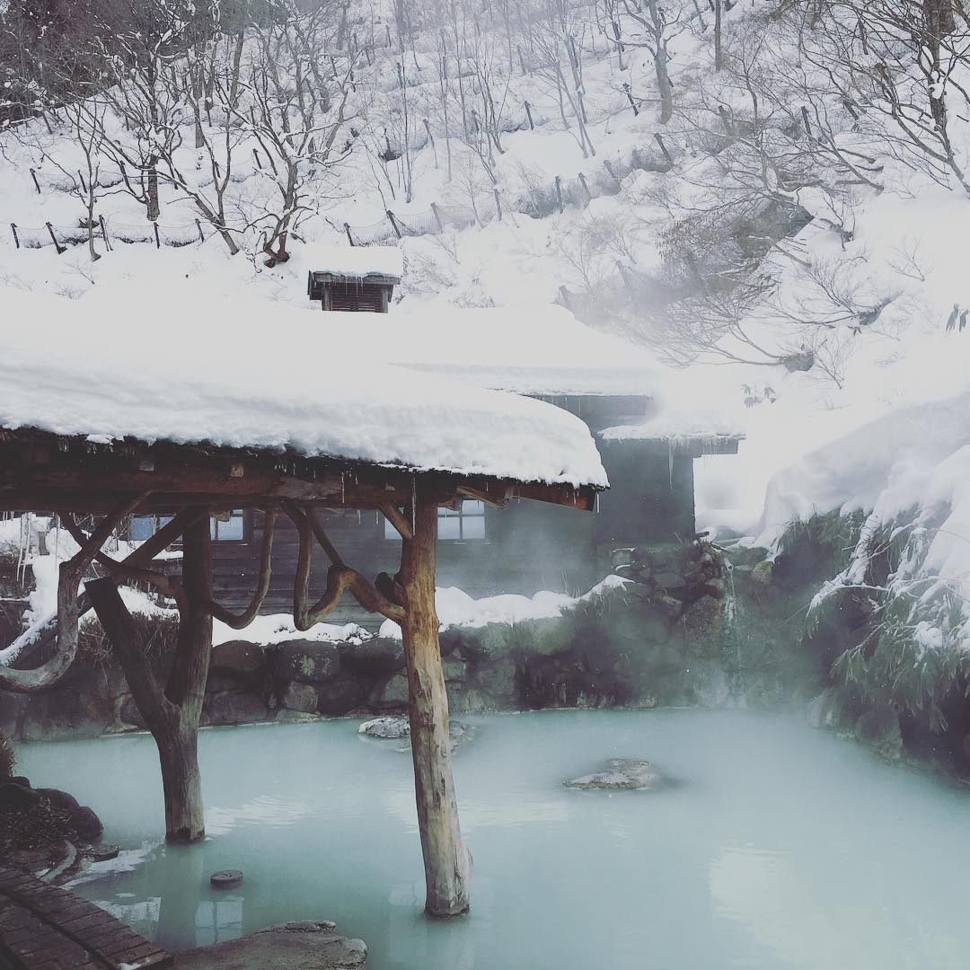 絶景の雪見露天風呂！秋田・岩手・新潟・栃木のおすすめ秘湯を紹介！