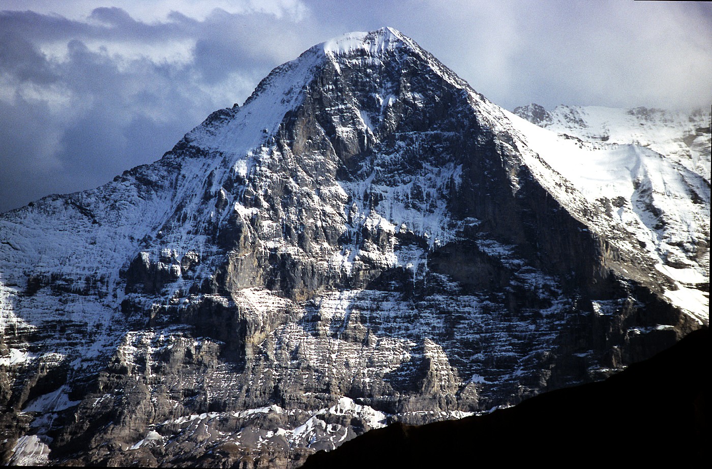 スイス・アルプスの代表的観光スポット！ハイキングしたい三大名峰