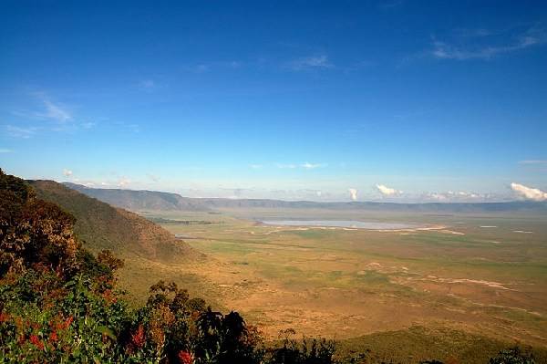 ツアーで行きたいタンザニア・ンゴロンゴロって？人類発祥の地の巨大な穴へ！