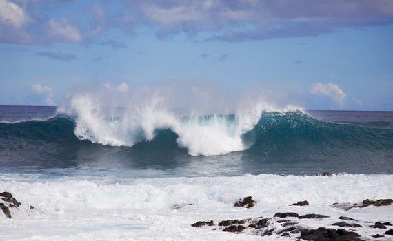 チリ・イースター島モアイ像の謎まとめ！絶海の孤島に渦巻くミステリー
