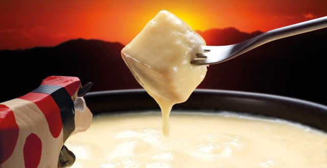 スイス旅行で体験したい絶品スイスチーズ5選！豊かな自然の恵みが凝縮された名品の魅力に迫る