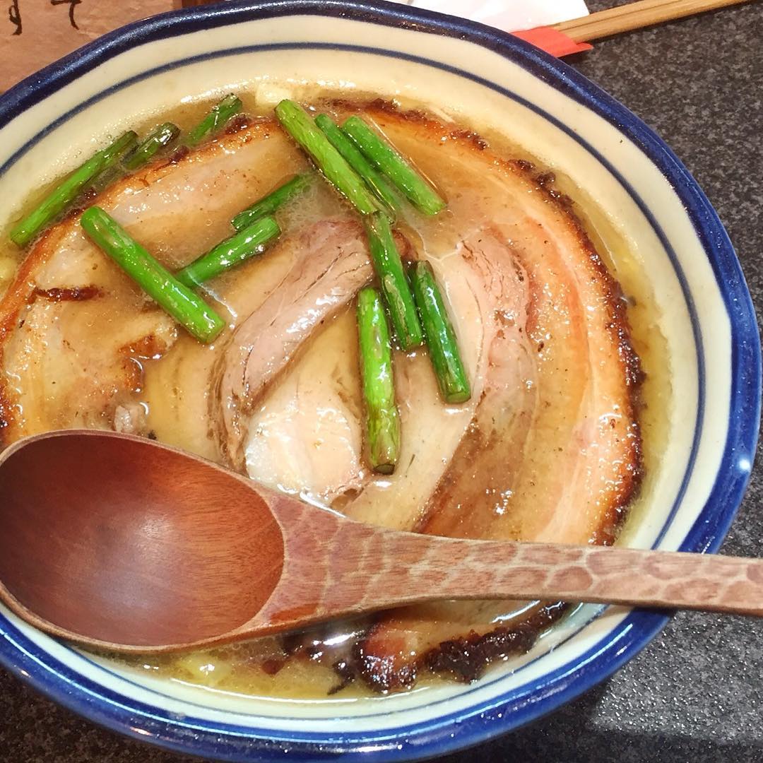 ラーメンだって粉もんだ！食い倒れの街・大阪で絶対行くべき厳選ラーメン店3選