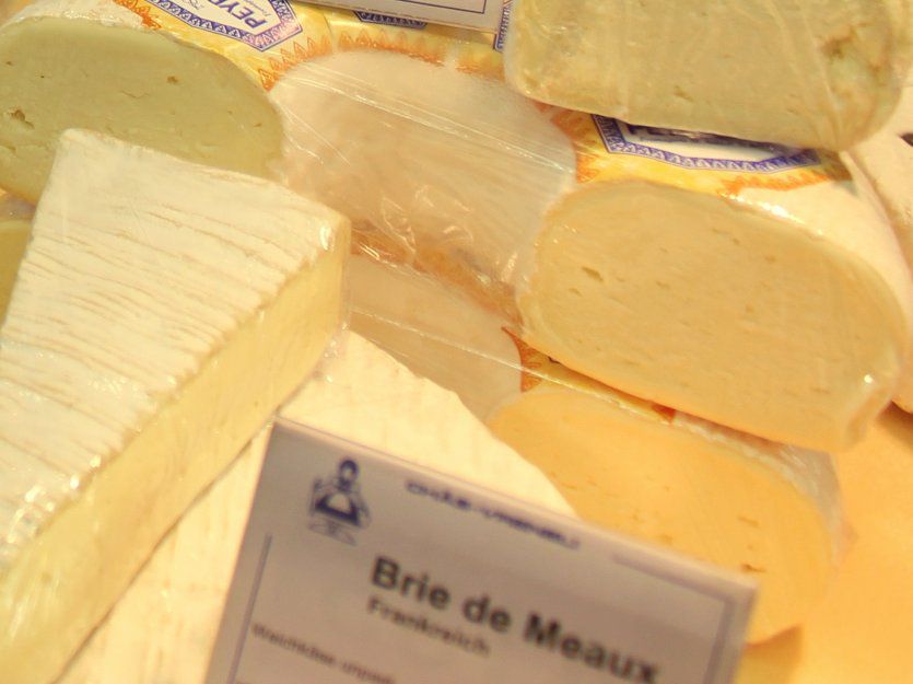 スイスで食べたいチーズ使用の郷土料理特集！絶景と一緒に刻みたい最高の味を