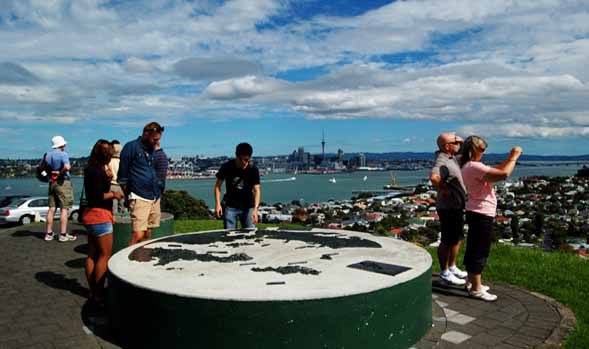 ニュージーランド・デボンポート観光スポット4選！オークランドからフェリーで行く港町の魅力