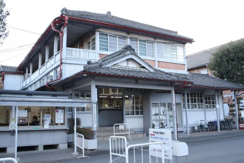 検査人館（画像提供　富岡市・富岡製糸場）